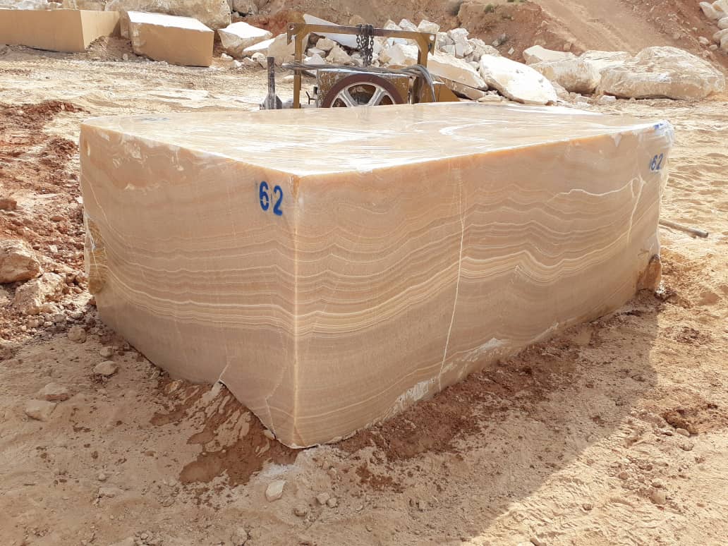 اونیکس زردYellow Onyx 